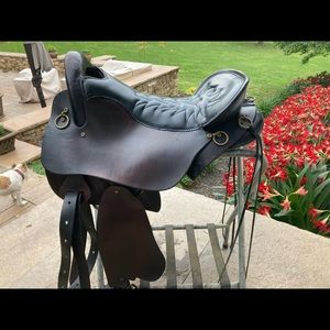 Tucker Endurance Saddle